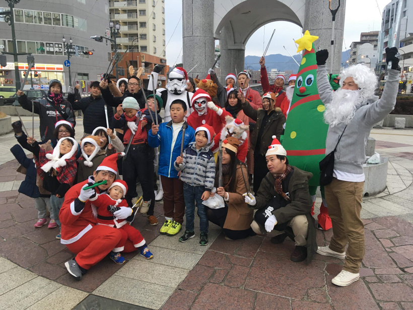 【出撃レポート】12月22日 はだのおそうじたい「100人サンタの陣」@神奈川県秦野市